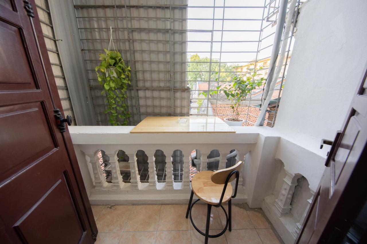 Nusmile'S Hostel And Travel Hanoi Exterior photo